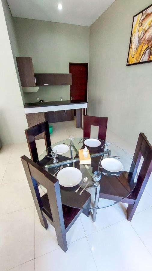 Abisha Villa Jimbaran Екстериор снимка