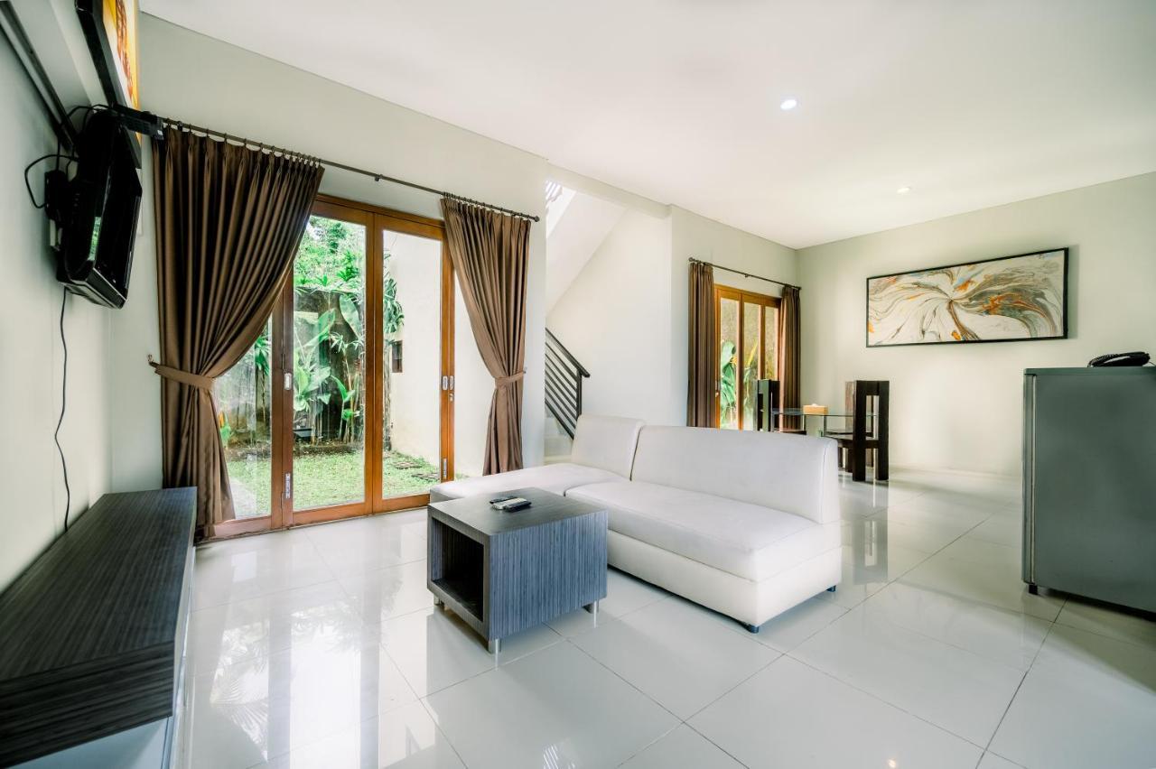 Abisha Villa Jimbaran Екстериор снимка